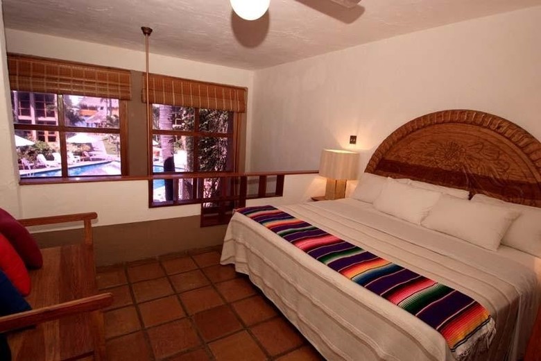 Villa El Rancho Green Resort