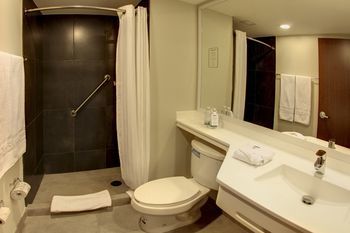 Hotel City Express Suites Quer�taro