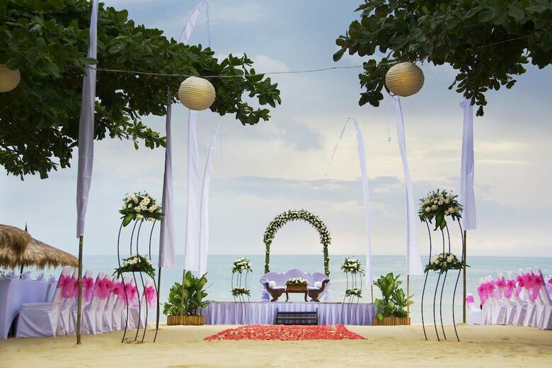 Hotel Keraton Jimbaran Resort And Spa