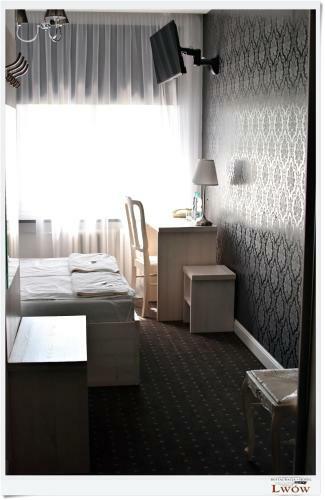 Hostal Lw�w