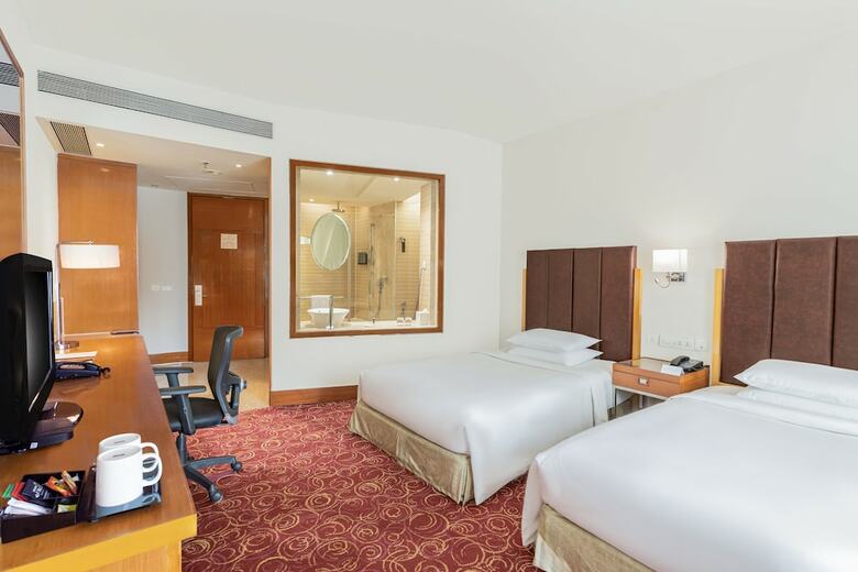 Hotel Courtyard By Marriott Hyderabad