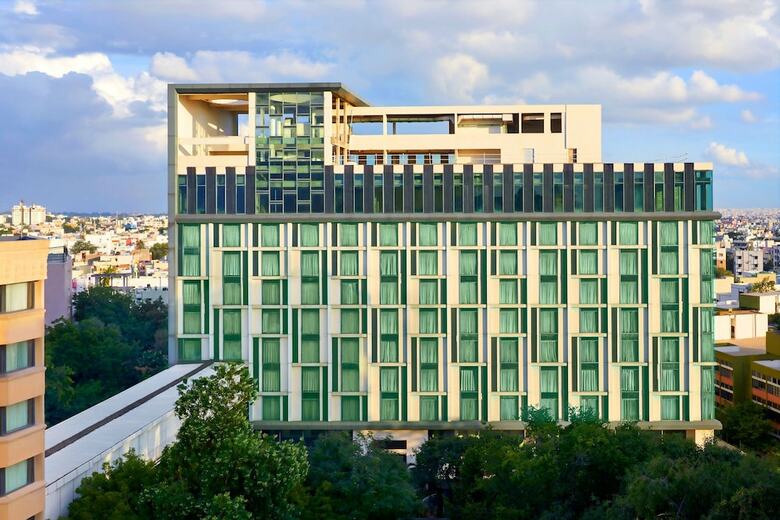 Hotel Courtyard By Marriott Hyderabad