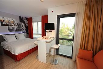 Hotel Lr La Rochelle