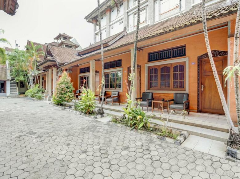 Hotel Ratu