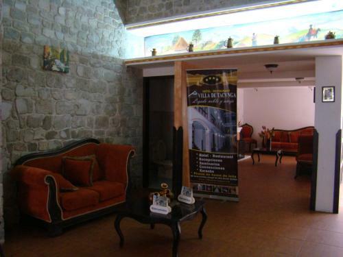 Posada Villa De Tacvnga