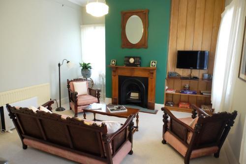 Bed & Breakfast Stoke House