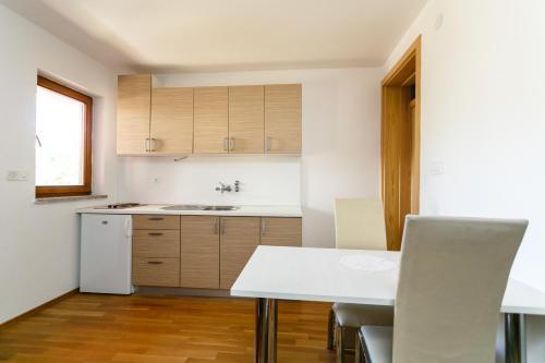 Apartments Josip