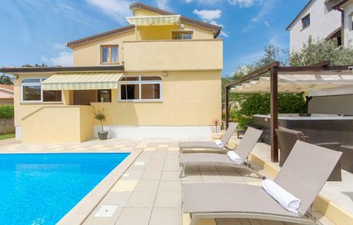 Apartments Sani