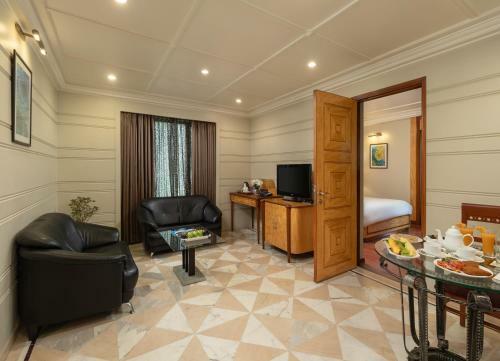 Hotel Ritz Inn