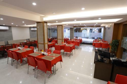 Hotel Greens Gate Chennai
