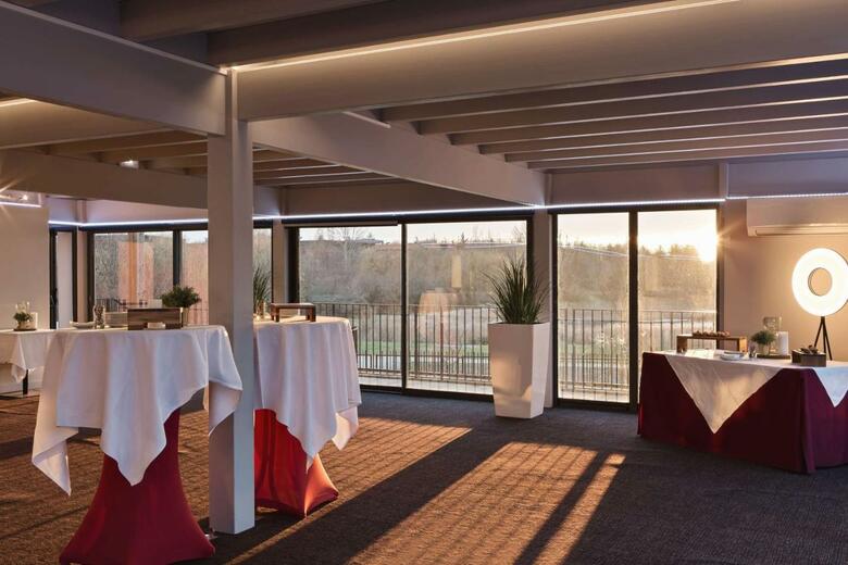 Hotel Golden Tulip Lyon Eurexpo