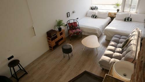 Hostal Mmmiohouse