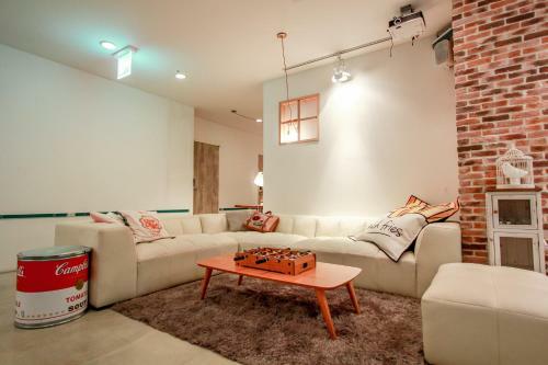 Hostal Mmmiohouse