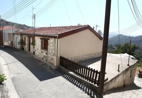 Dorina Cottage