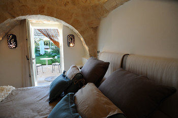Bed & Breakfast Leonardo Trulli Resort