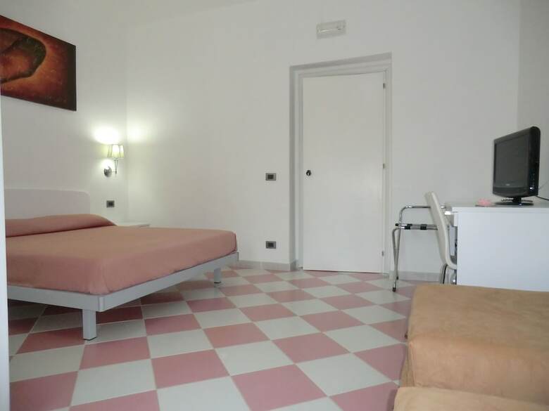 Bed & Breakfast Mediterraneo Mare E Sole