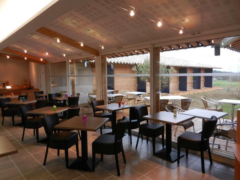 Inter-hotel Albizia