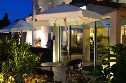 Hotel H�tel Entre Beauce Et Perche
