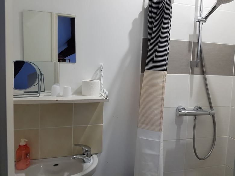Felicidade Hostel