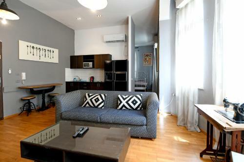 Eclectic Aparthotel
