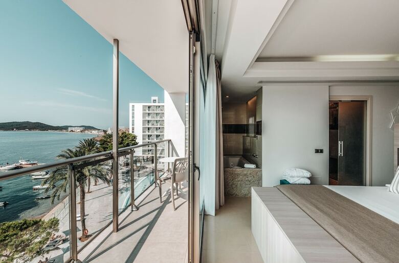 Hotel The Ibiza Twiins