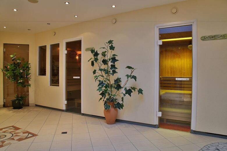 Hostal Pension Neururer
