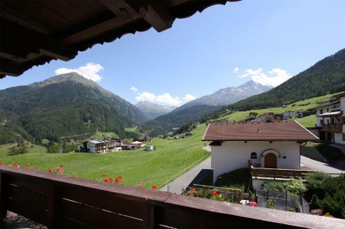 Hostal Haus Montjola