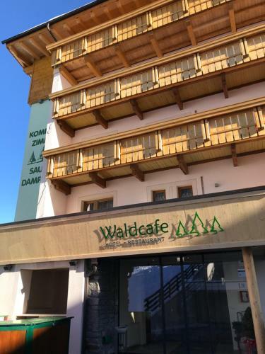 Waldcafe Hotel Restaurant