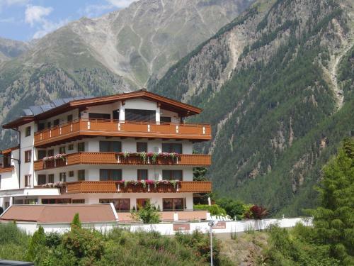 Hostal Haus Amaris