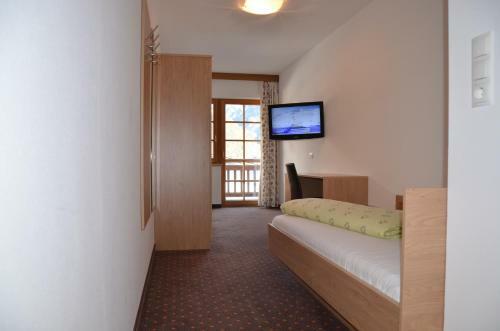 Hostal Andis Almdorf