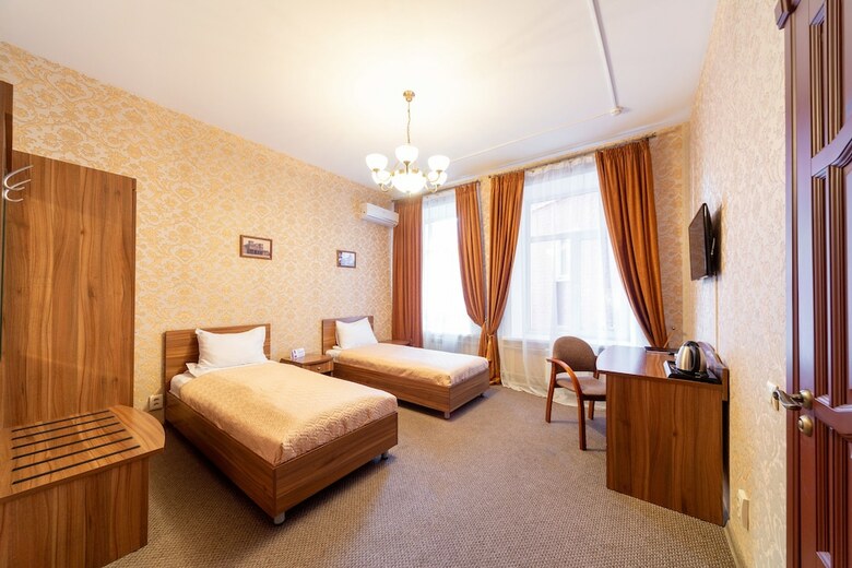 Na Dvoryanskoy Hotel