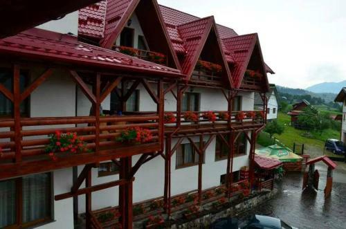 Hostal Pensiunea Valcinet