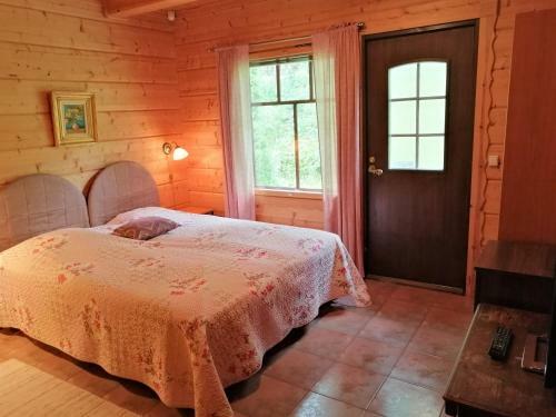 Hostal Tahkonhovi Golden Chalet