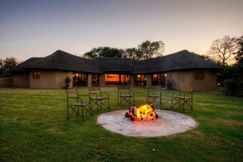 Chrislin African Lodge