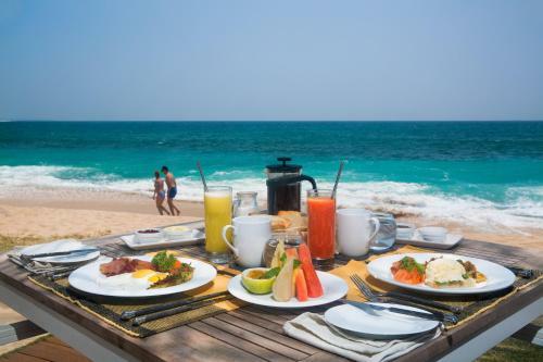 Sri Sharavi Beach Villas & Spa