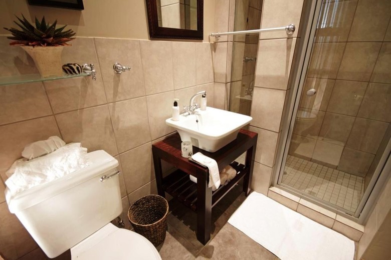 Hostal The Falls Guest House
