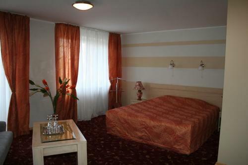 Hotel Russia
