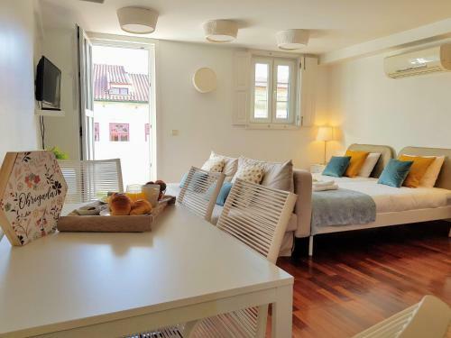 Hostal Braga Bells Guesthouse