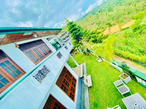 Hotel Sri Lak View Holiday Inn