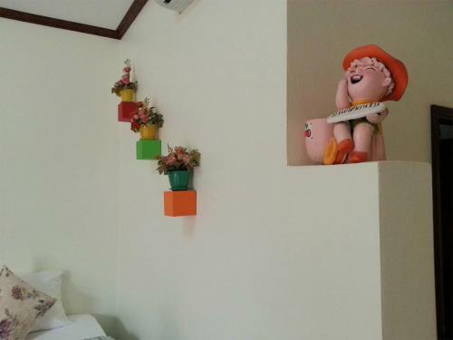 Hotel Montharntham Resort Ruknailuang