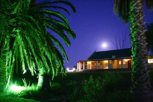 Hostal De Denne Guest House