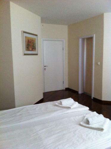 Hostal Sunny House