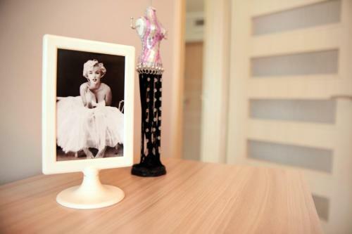 Bt Apartament Odzie?owa