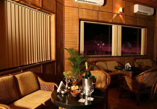 Hotel Aapno Ghar Resort & Amusement Park