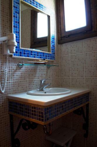 Hostal Petrini Gonia