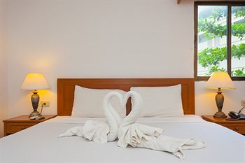Hotel Patong Beach Lodge