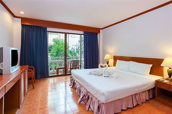 Hotel Patong Beach Lodge