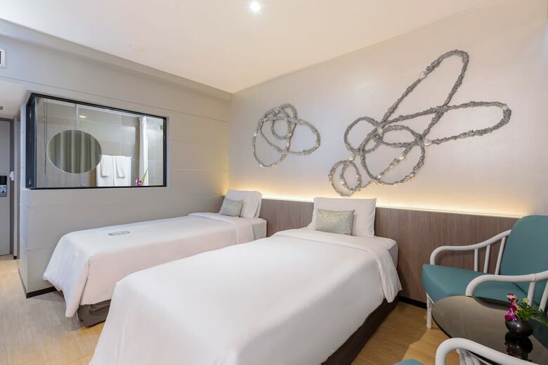 Pearl Hotel