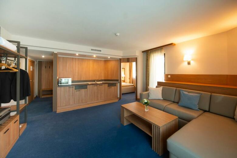 Legends Hotel