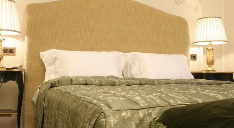 Hotel Savoy